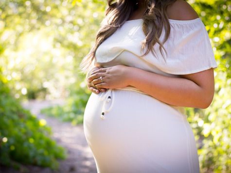 Maternity Support Belts & More: Making Your Surrogate Pregnancy Comfortable