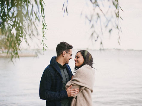 Gestational Surrogacy: Does a Surrogate Mother Share DNA With the Baby & Other FAQ