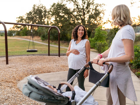 Pros and Cons of Being a Surrogate